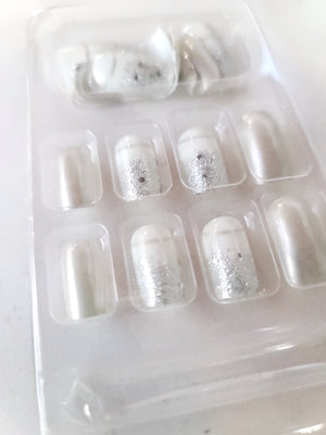 Frosted White Press-On Nails - Medium Box Length